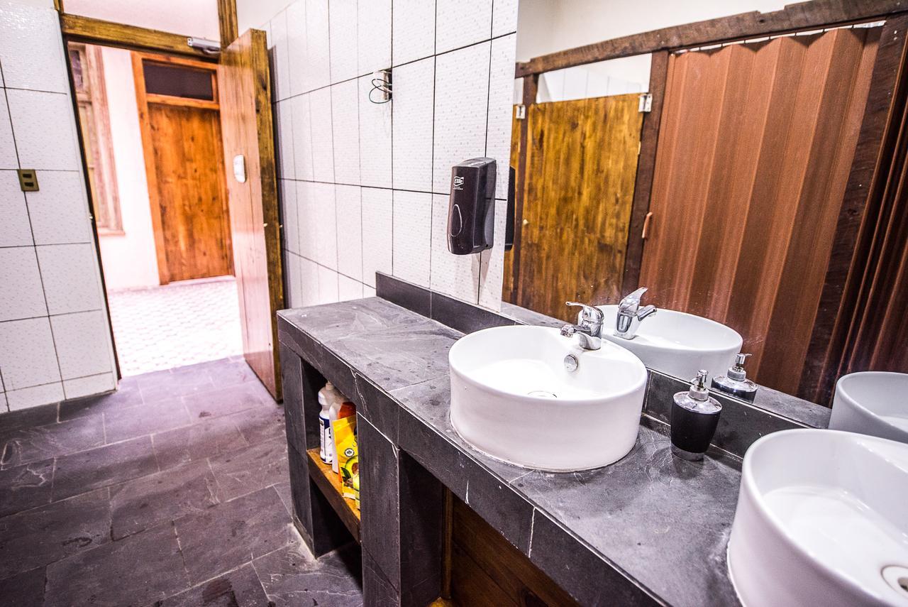Hostal Licanantay บัลปาราอีโซ ภายนอก รูปภาพ